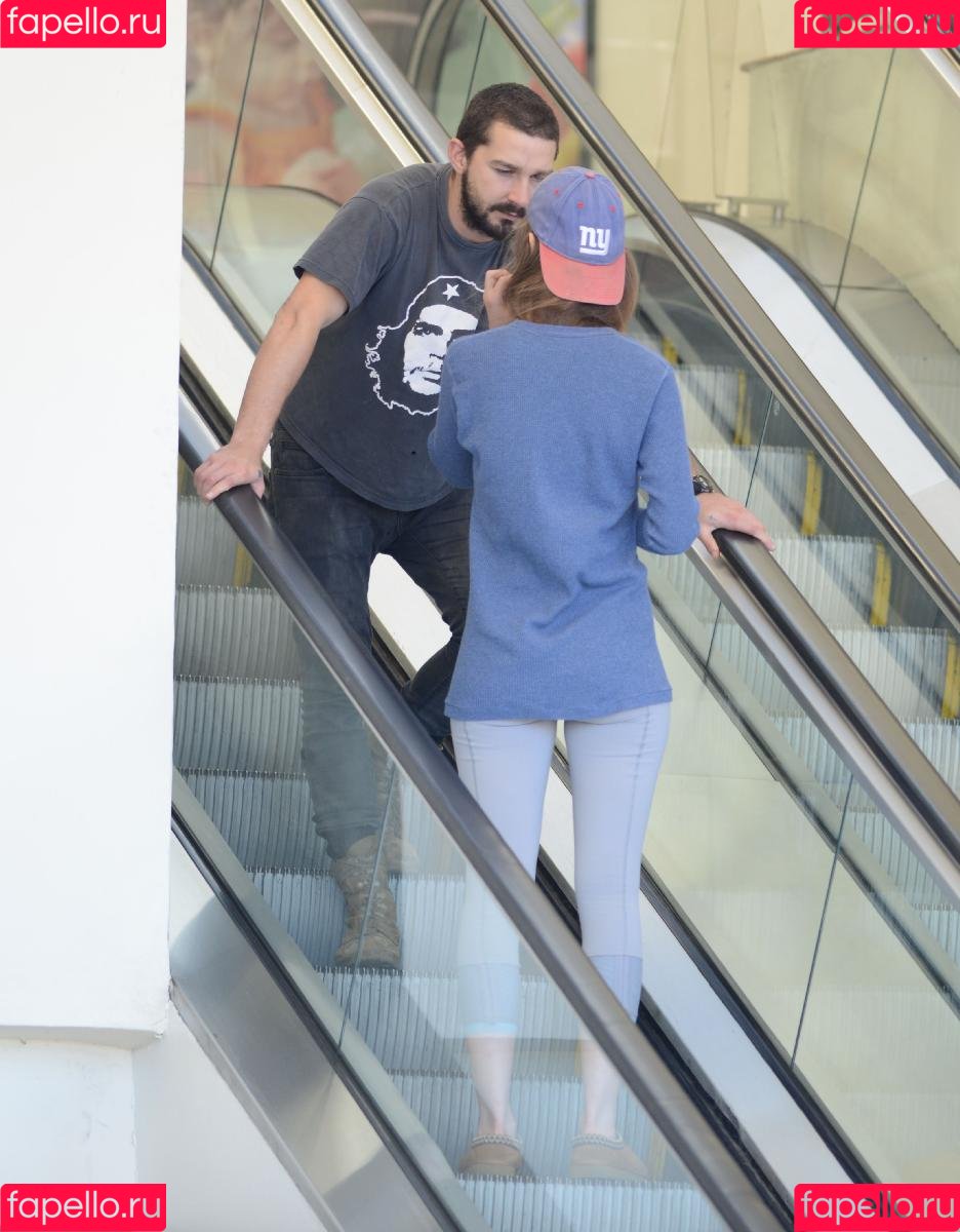 Mia Goth Onlyfans Photo Gallery 