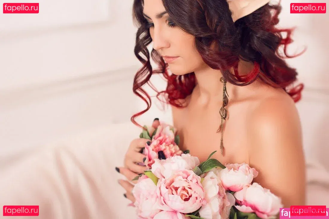 Gliese 581 Onlyfans Photo Gallery 