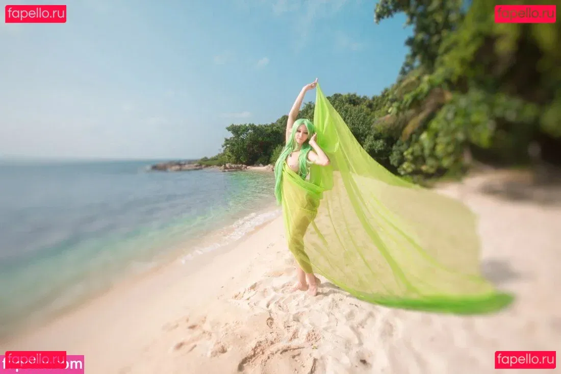 Gliese 581 Onlyfans Photo Gallery 