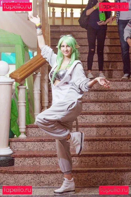 Gliese 581 Onlyfans Photo Gallery 