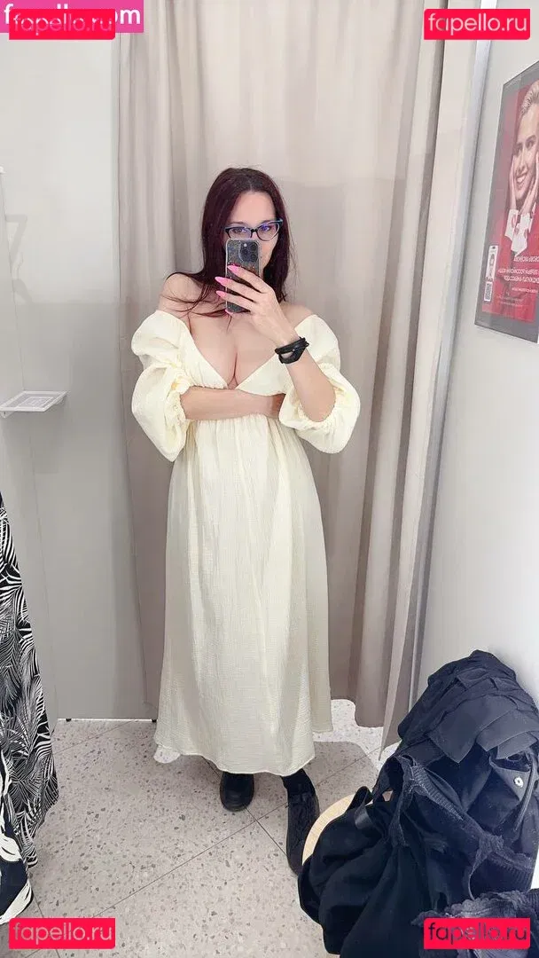 Gliese 581 Onlyfans Photo Gallery 