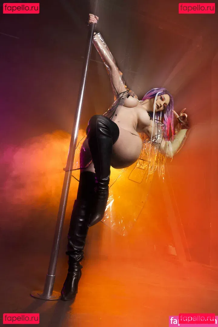 Gliese 581 Onlyfans Photo Gallery 