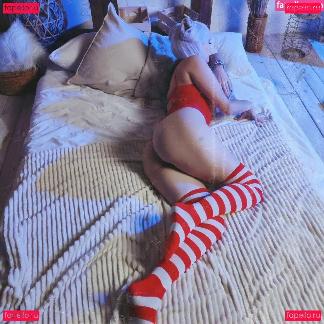 Gliese 581 Onlyfans Photo Gallery 