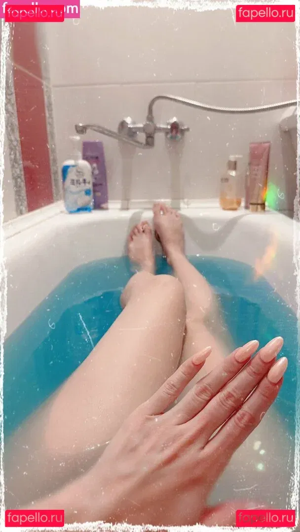 Gliese 581 Onlyfans Photo Gallery 