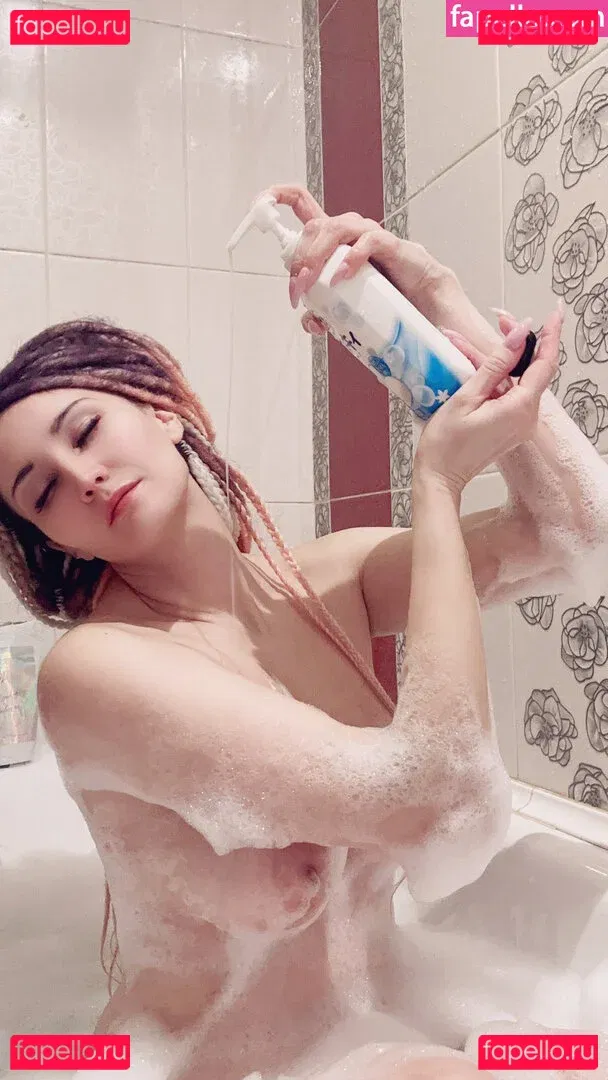 Gliese 581 Onlyfans Photo Gallery 