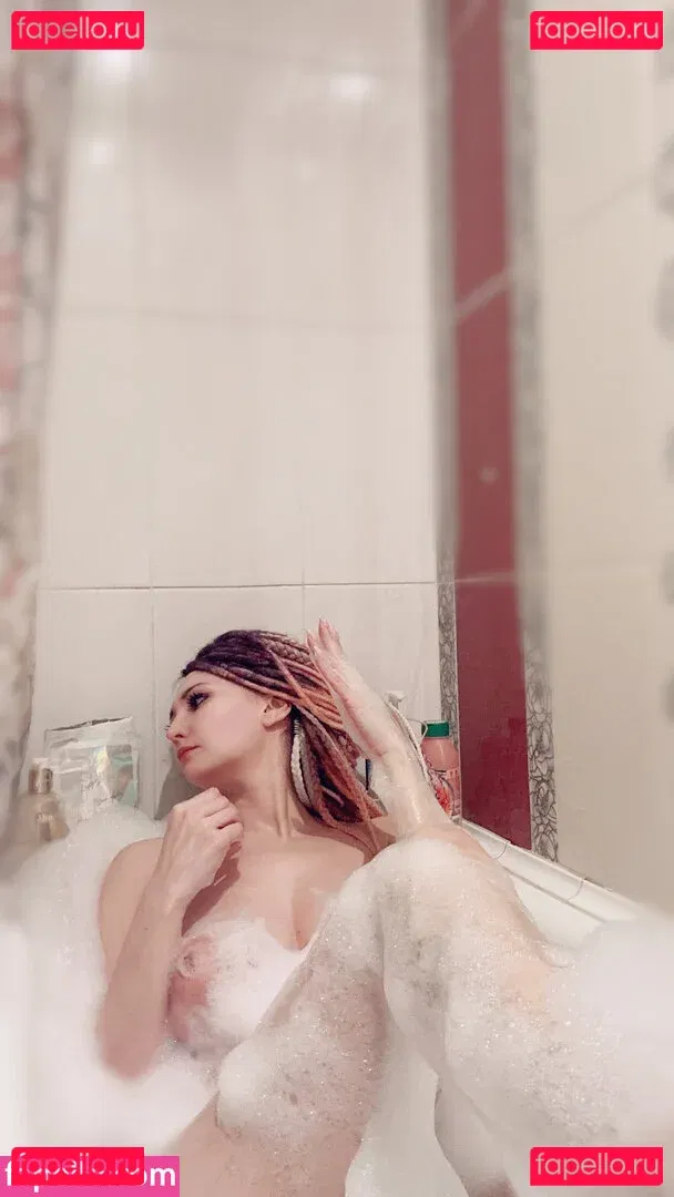 Gliese 581 Onlyfans Photo Gallery 