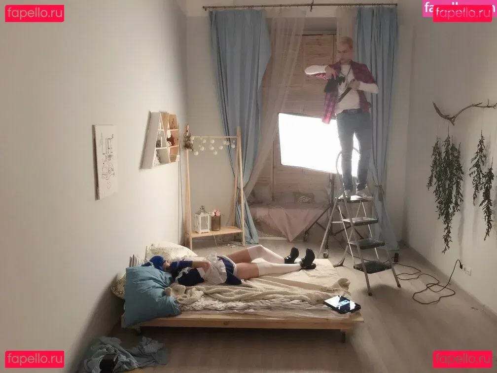 Gliese 581 Onlyfans Photo Gallery 