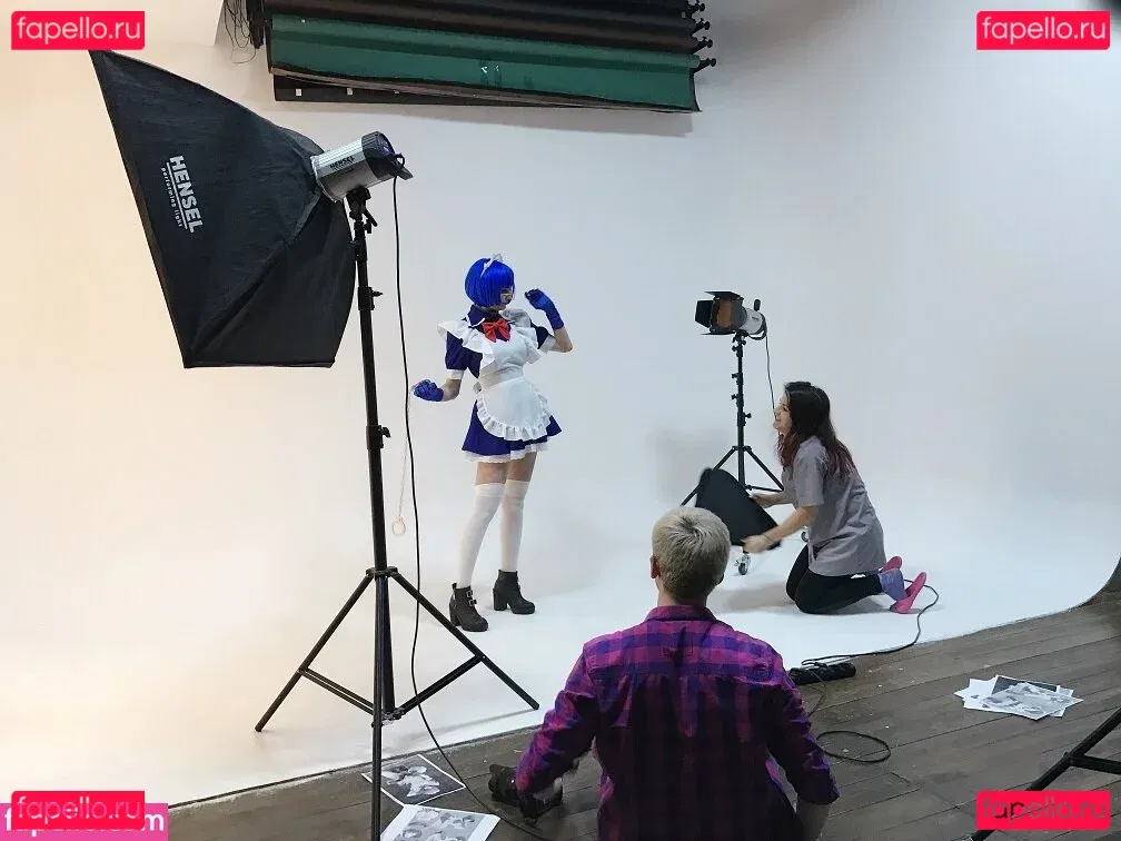 Gliese 581 Onlyfans Photo Gallery 