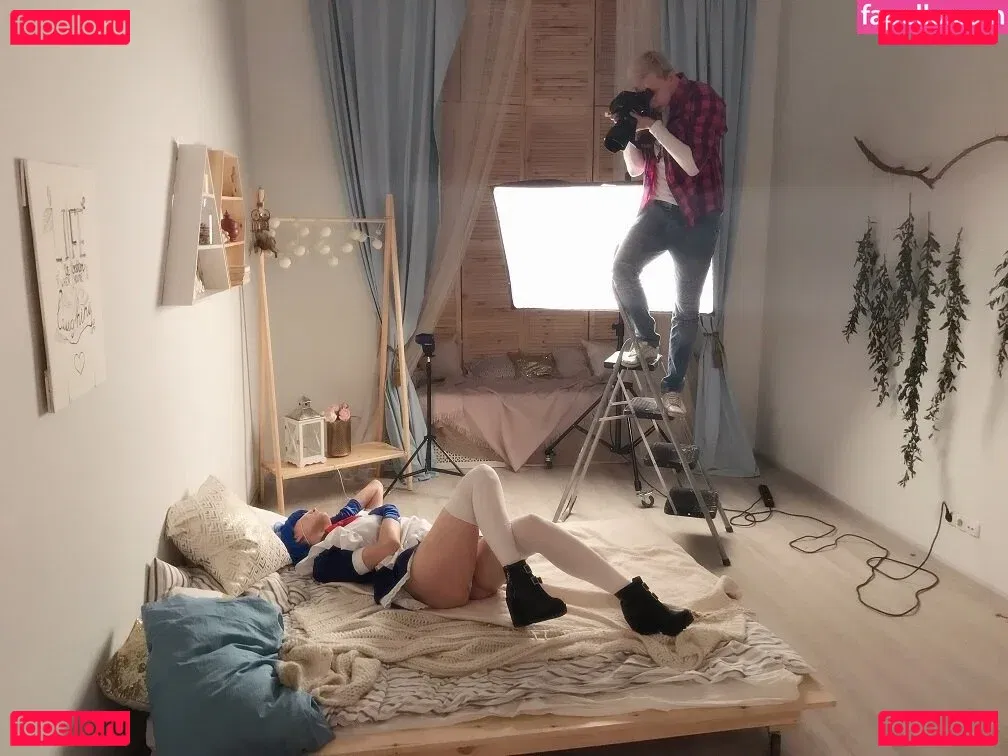 Gliese 581 Onlyfans Photo Gallery 