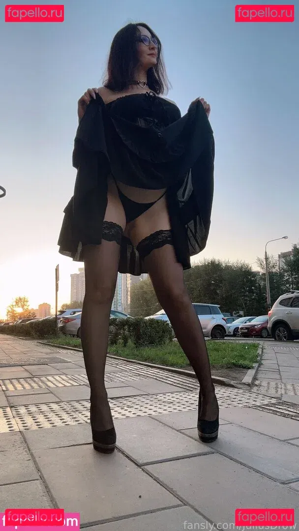 Gliese 581 Onlyfans Photo Gallery 