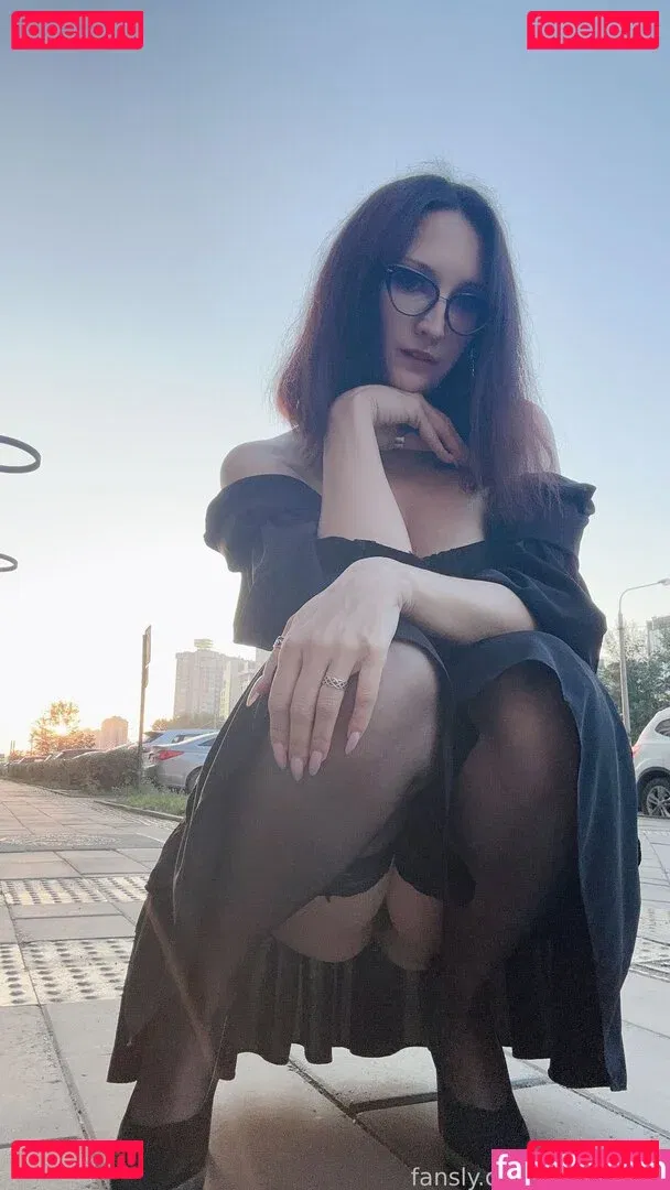 Gliese 581 Onlyfans Photo Gallery 