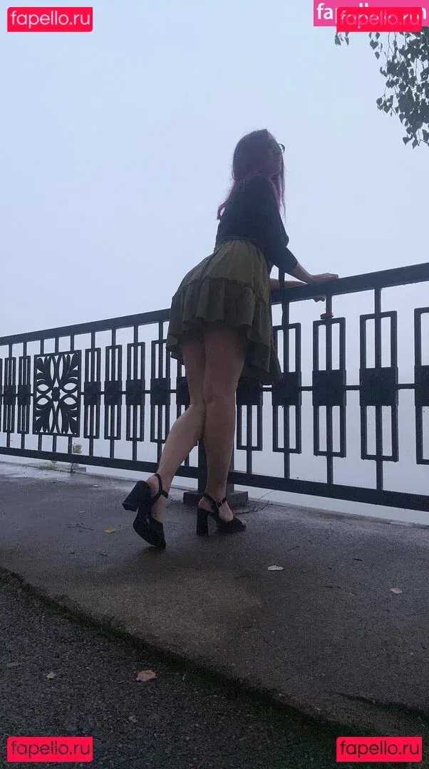 Gliese 581 Onlyfans Photo Gallery 