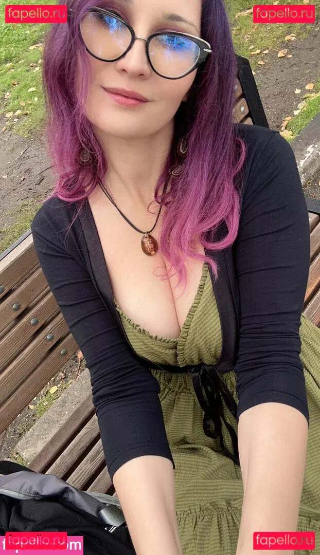 Gliese 581 Onlyfans Photo Gallery 