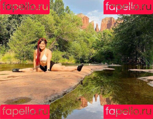 Iyo Sky Onlyfans Photo Gallery 