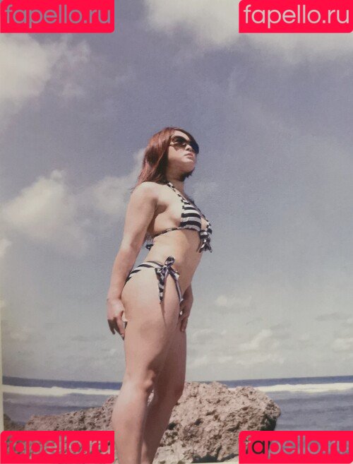 Iyo Sky Onlyfans Photo Gallery 