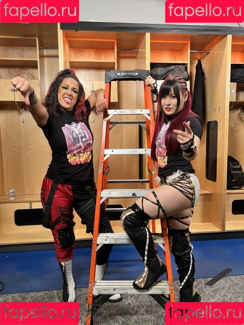 Iyo Sky Onlyfans Photo Gallery 