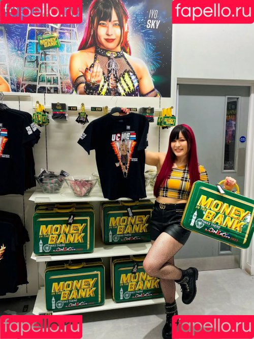 Iyo Sky Onlyfans Photo Gallery 