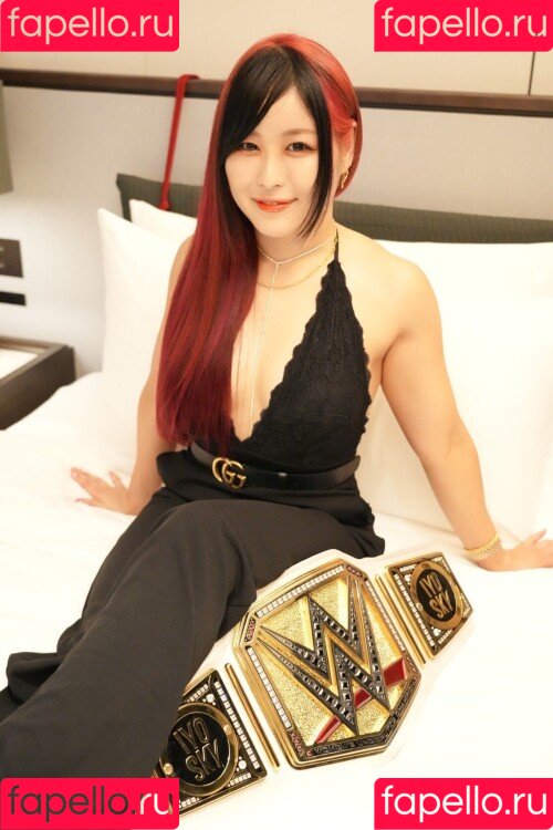 Iyo Sky Onlyfans Photo Gallery 