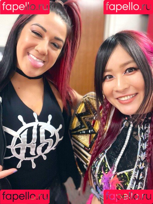 Iyo Sky Onlyfans Photo Gallery 