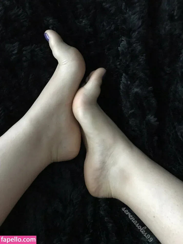 serenasoles99 Onlyfans Photo Gallery 
