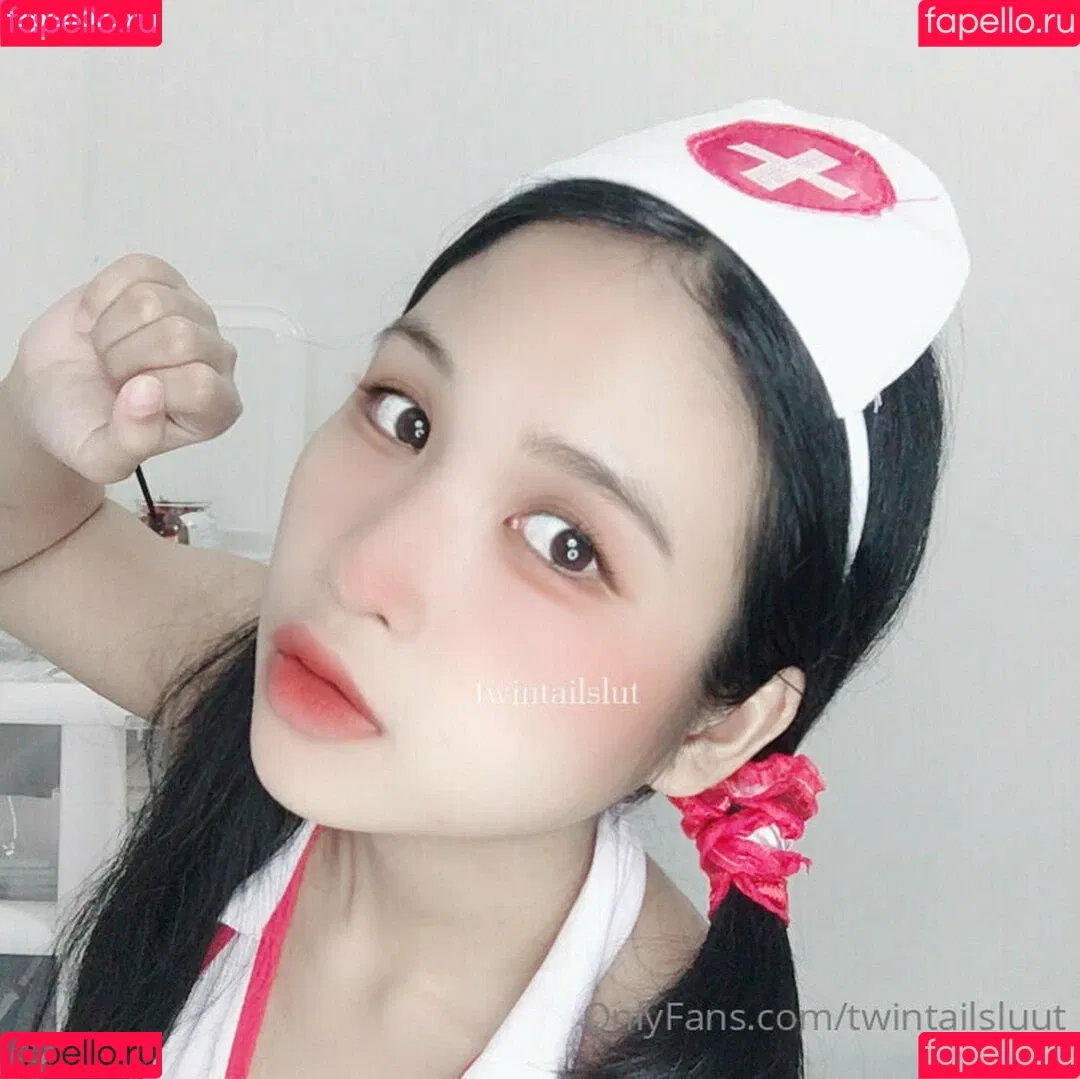 twintailsluut Onlyfans Photo Gallery 