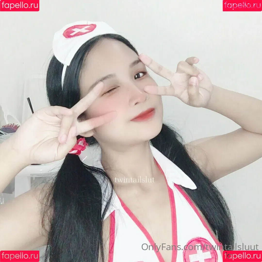 twintailsluut Onlyfans Photo Gallery 