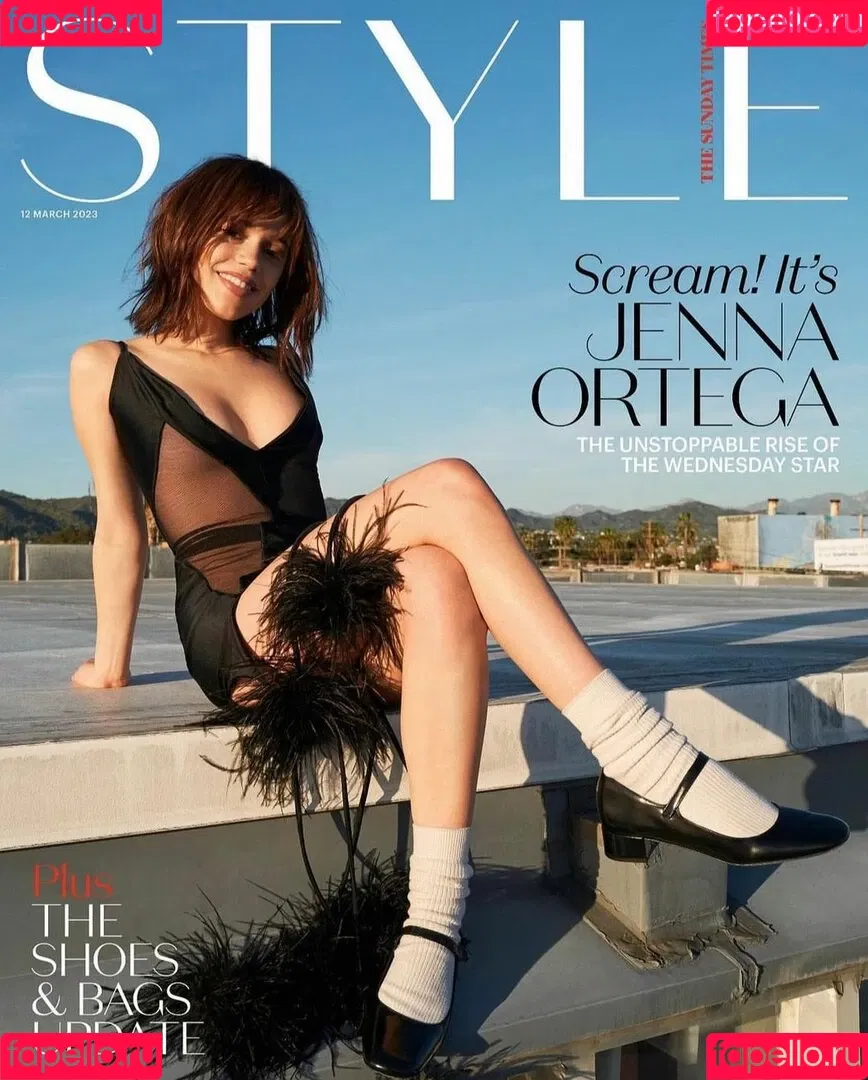 Jenna Ortega Onlyfans Photo Gallery 