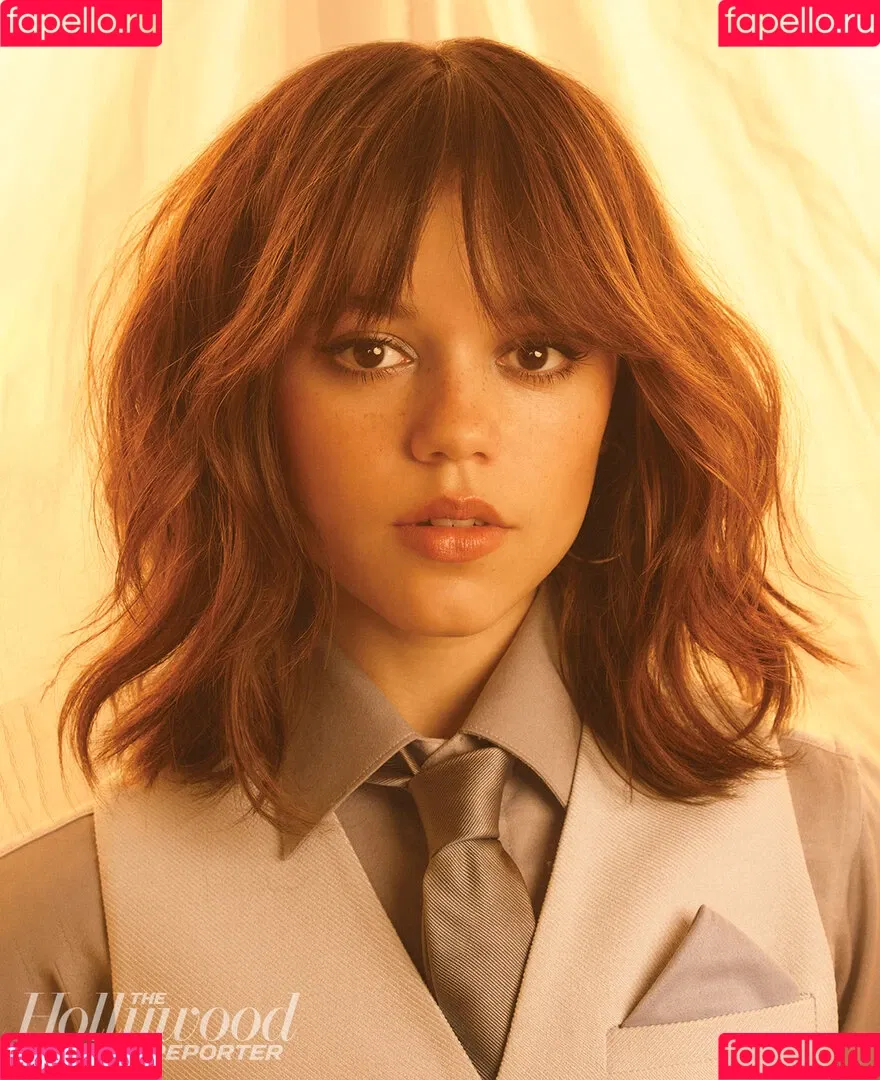 Jenna Ortega Onlyfans Photo Gallery 