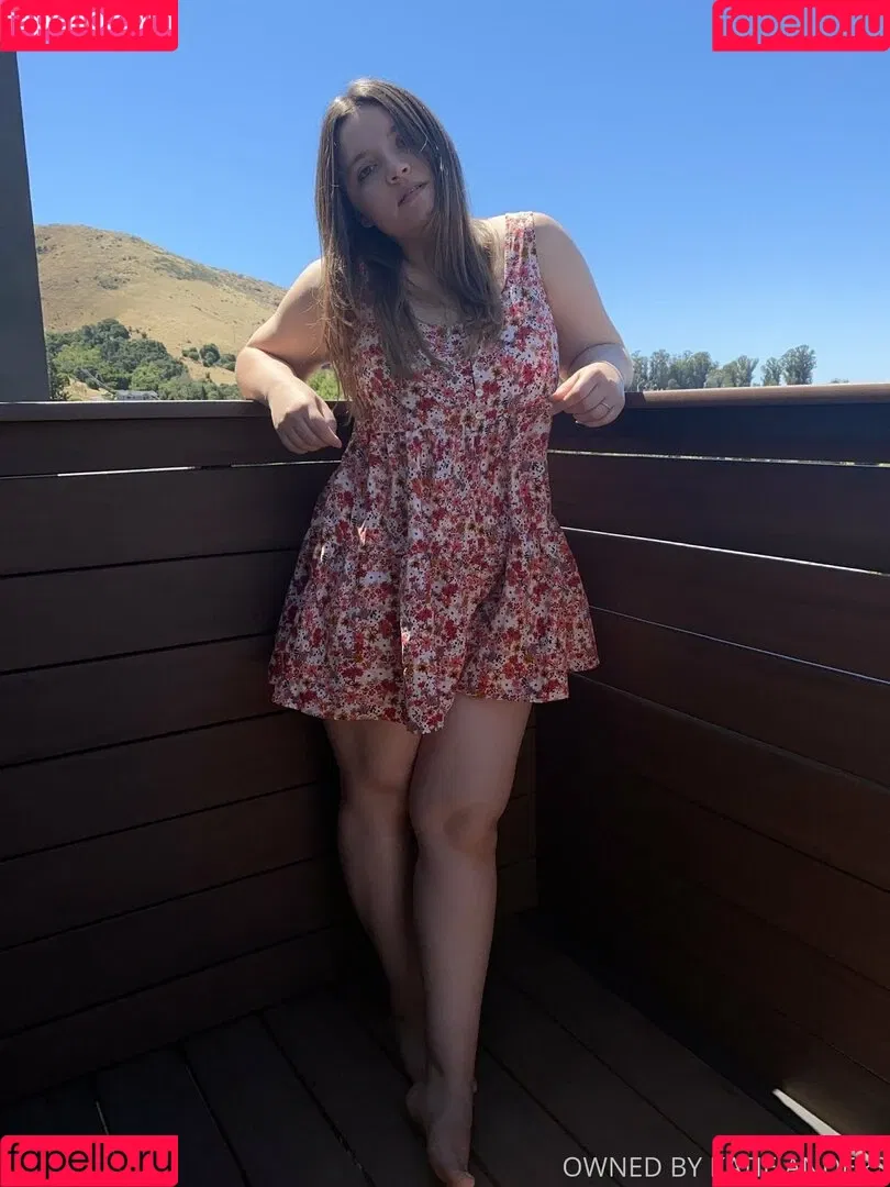 Katie & Rose Anders Onlyfans Photo Gallery 