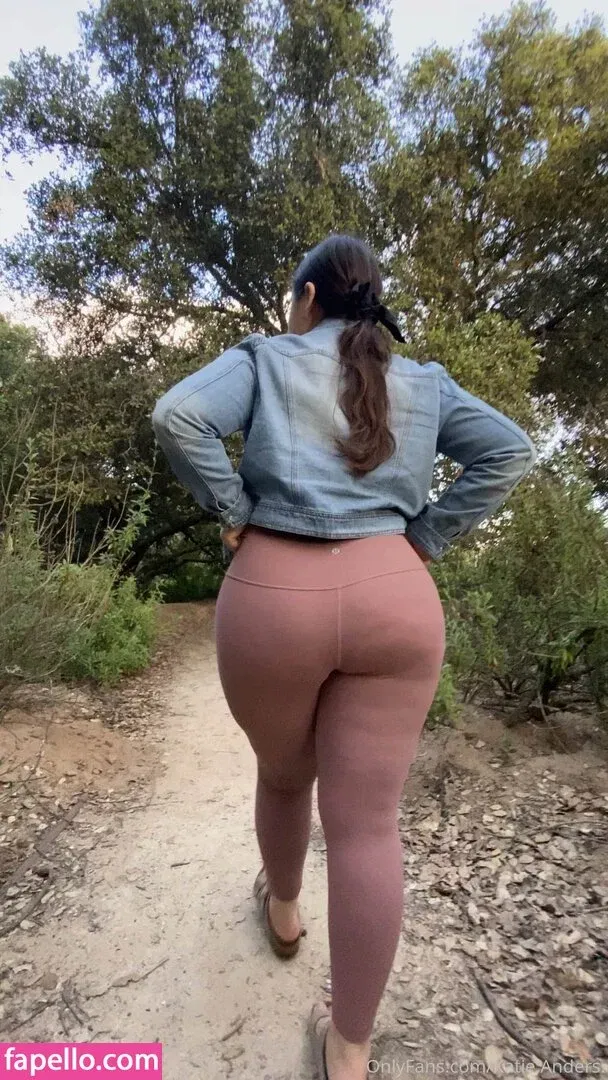 Katie & Rose Anders Onlyfans Photo Gallery 