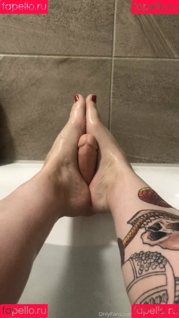 tattooedaprilfree Onlyfans Photo Gallery 