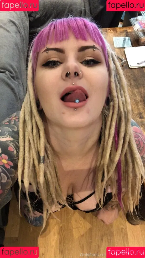 tattooedaprilfree Onlyfans Photo Gallery 