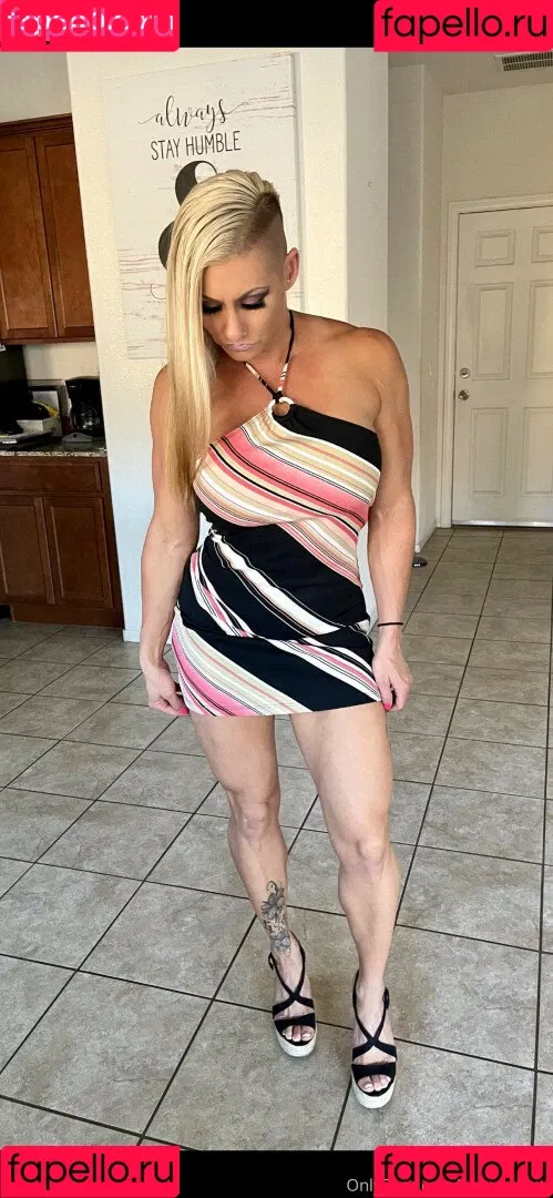 QueenKarma Onlyfans Photo Gallery 