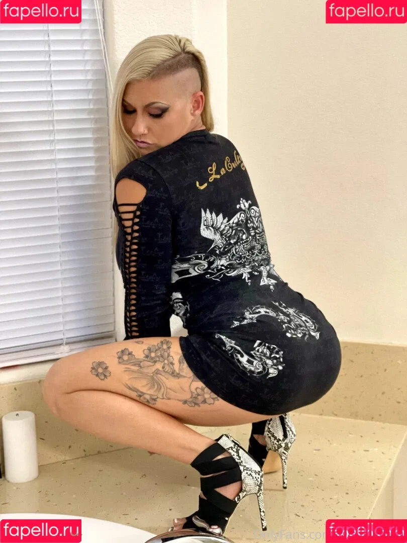 QueenKarma Onlyfans Photo Gallery 