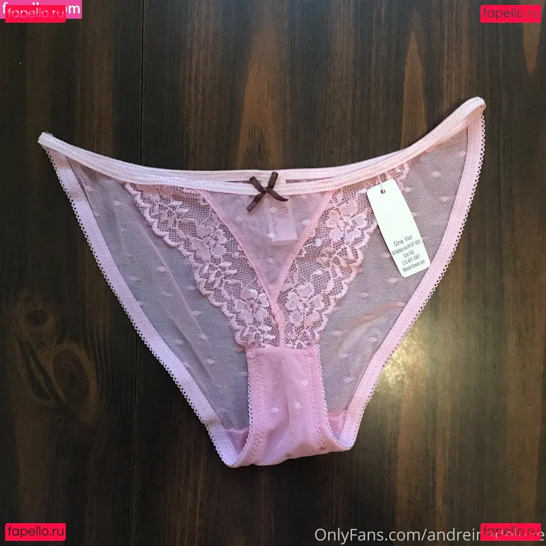 QueenKarma Onlyfans Photo Gallery 