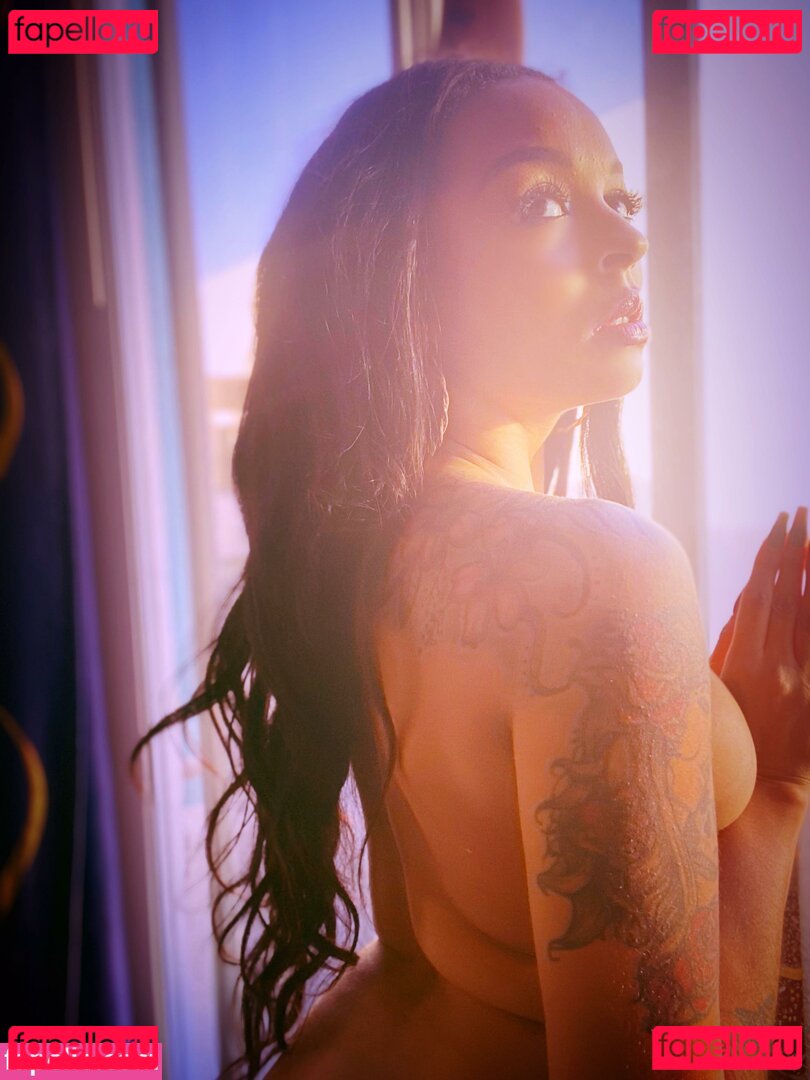 Luciferxkitty Nude Onlyfans Photo 7