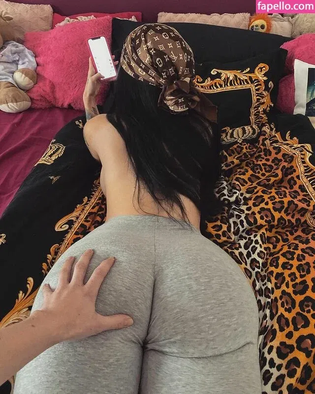 ccentino Onlyfans Photo Gallery 