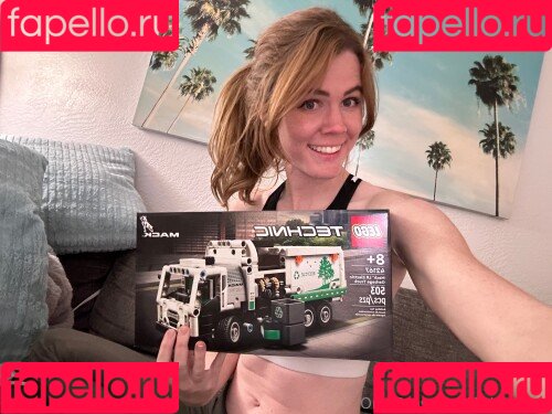 littletastey Onlyfans Photo Gallery 