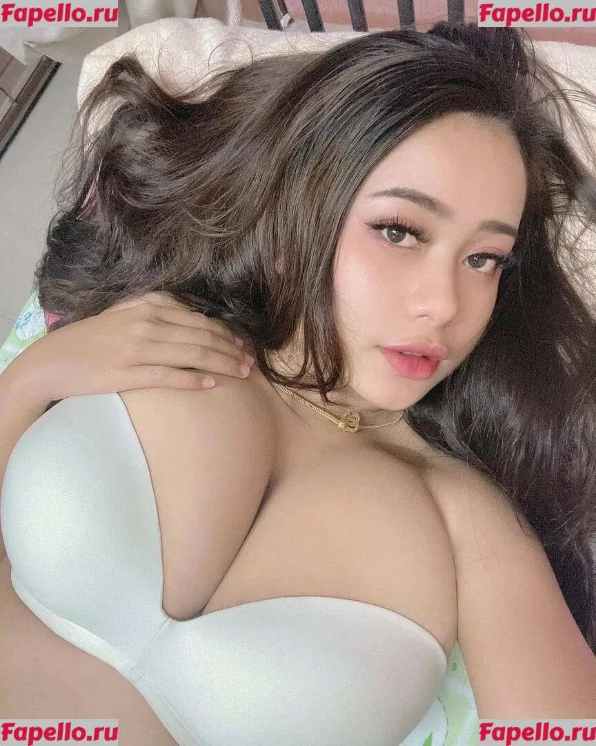 Noonz Supattra Onlyfans Photo Gallery 