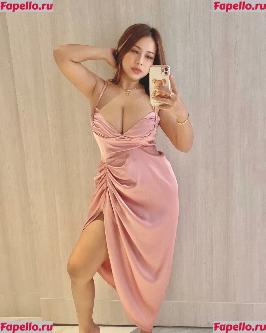Noonz Supattra Onlyfans Photo Gallery 