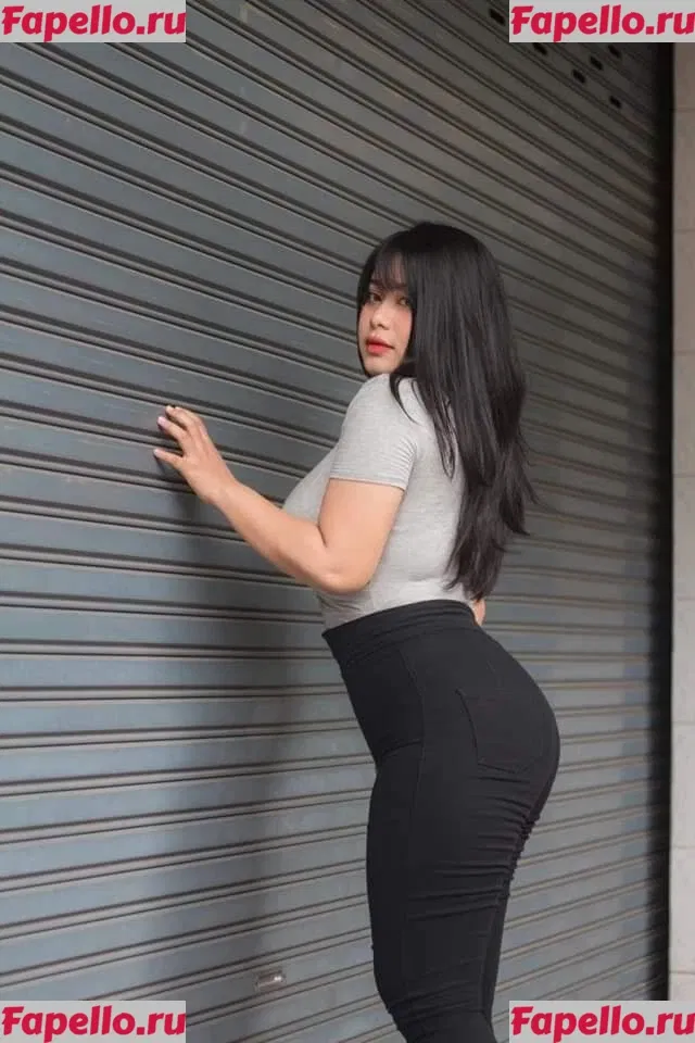 Noonz Supattra Onlyfans Photo Gallery 