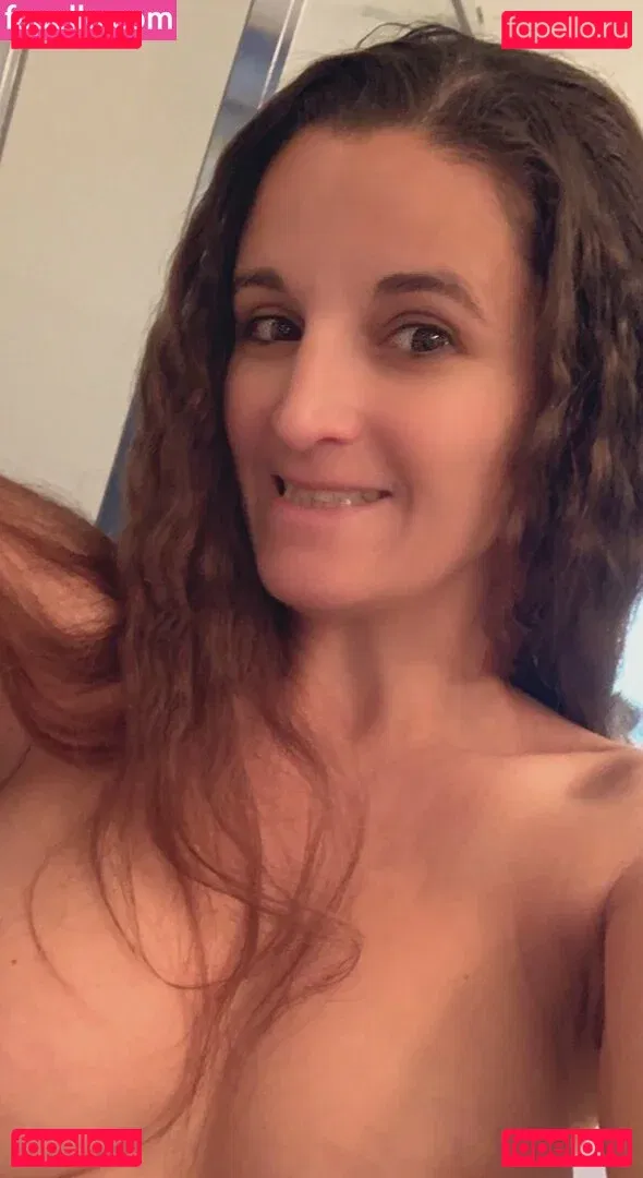 Mrs. Badass Onlyfans Photo Gallery 