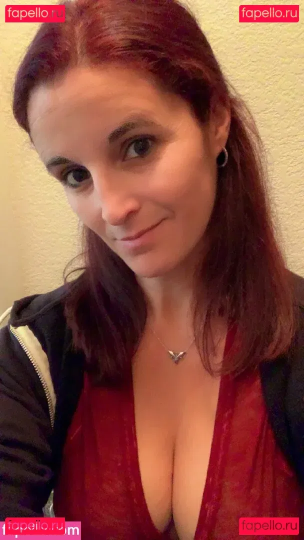 Mrs. Badass Onlyfans Photo Gallery 