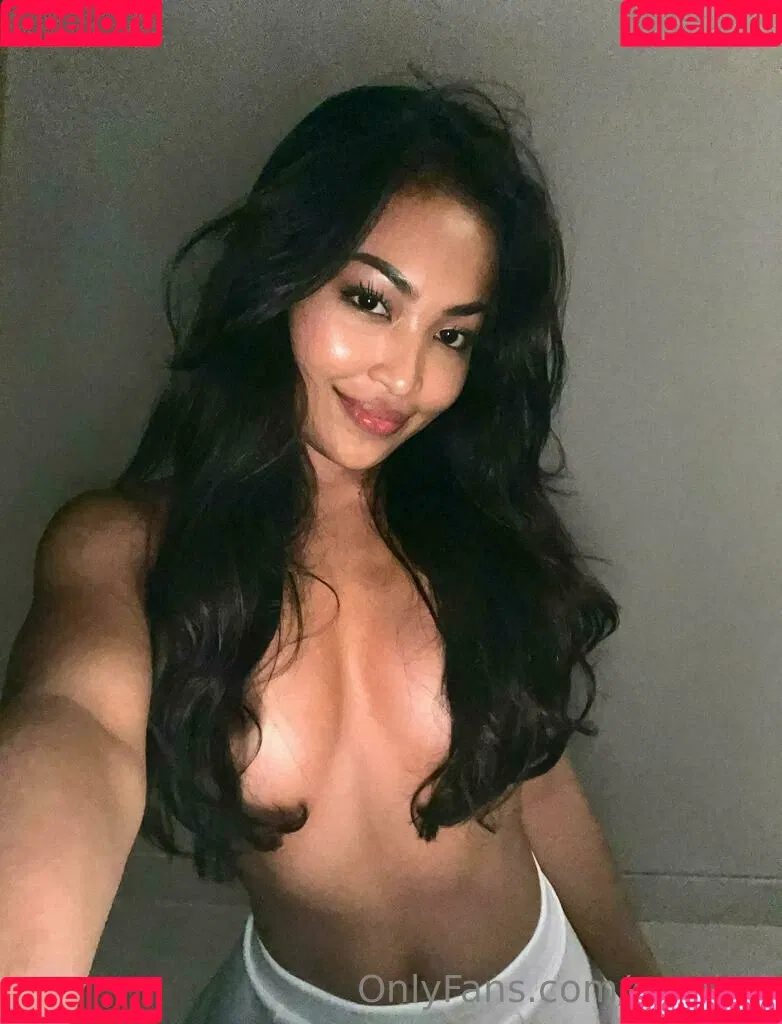Erzabel Onlyfans Photo Gallery 