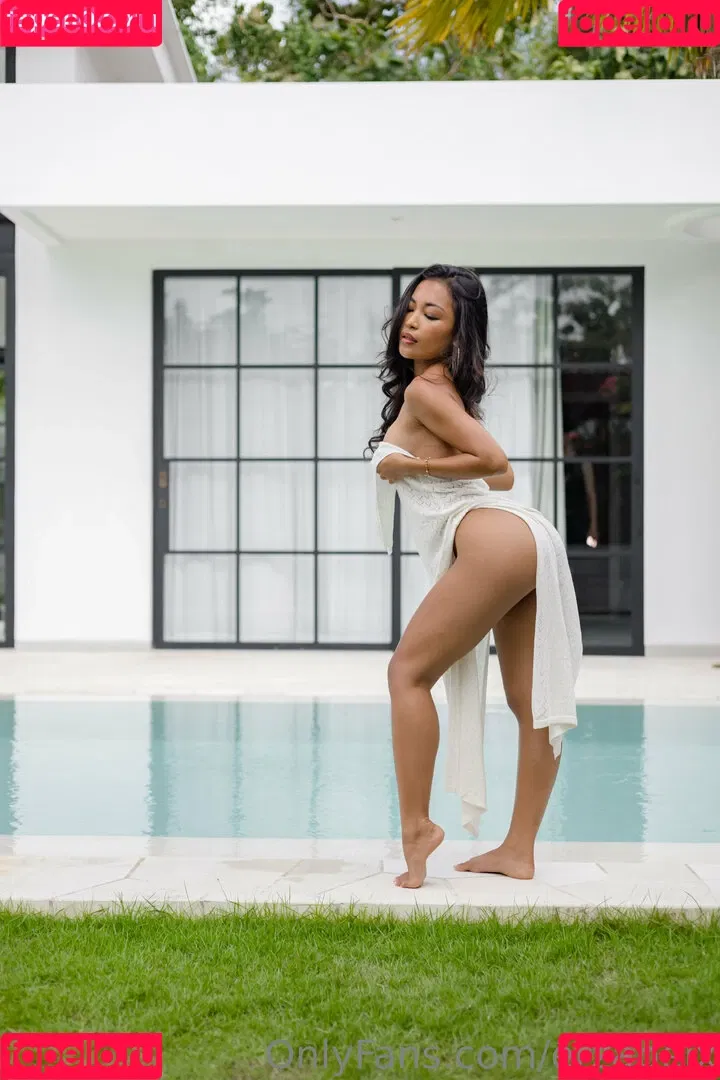 Erzabel Onlyfans Photo Gallery 