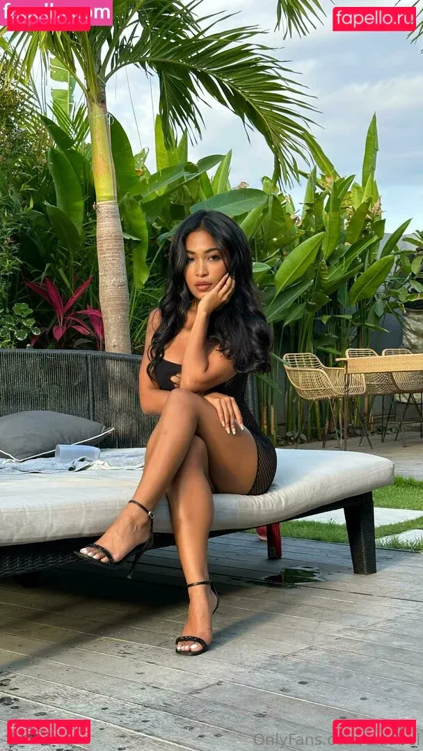 Erzabel Onlyfans Photo Gallery 