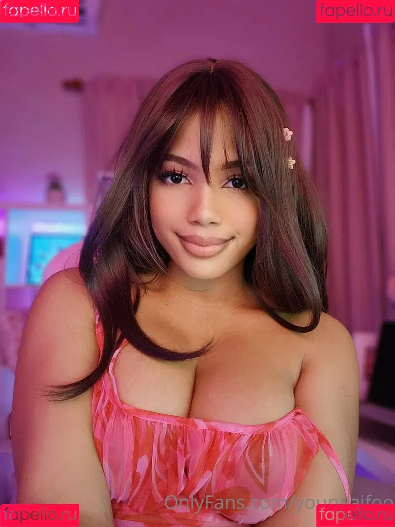 yourwaifoo Onlyfans Photo Gallery 