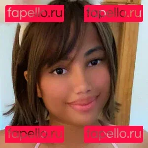 yourwaifoo Onlyfans Photo Gallery 