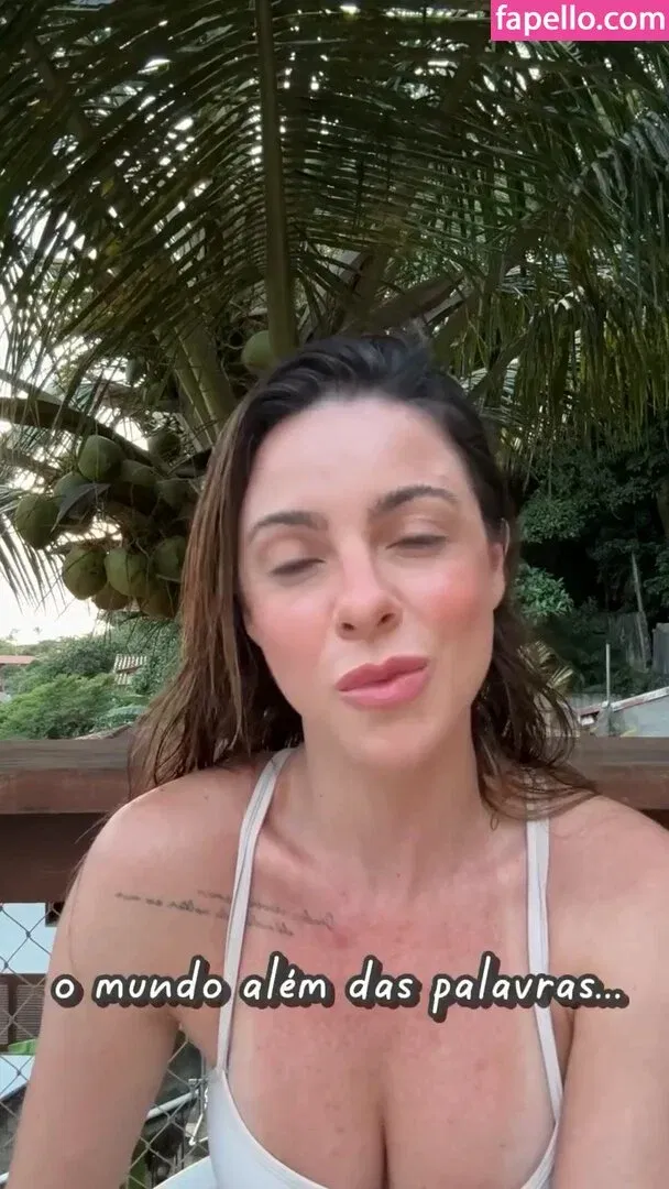 Maddu Magalhães Onlyfans Photo Gallery 