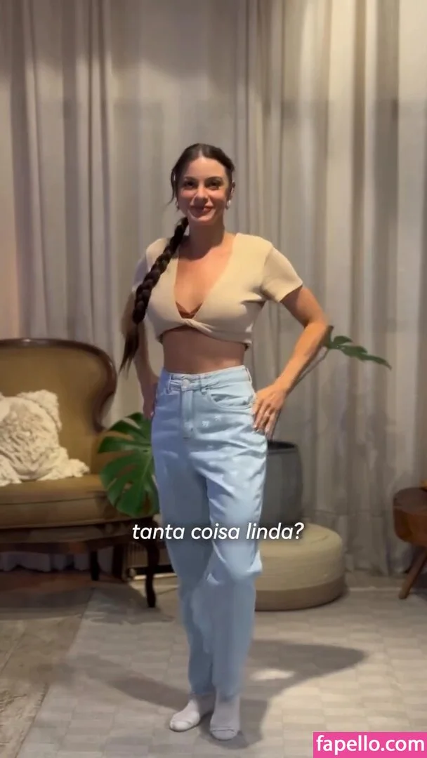 Maddu Magalhães Onlyfans Photo Gallery 